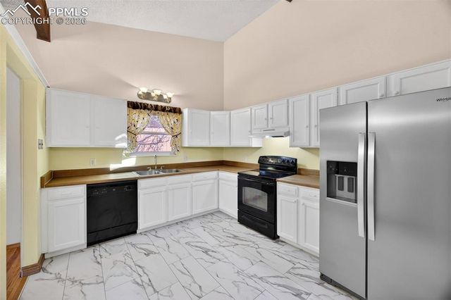 5840 Del Paz Drive, Colorado Springs, CO 80918