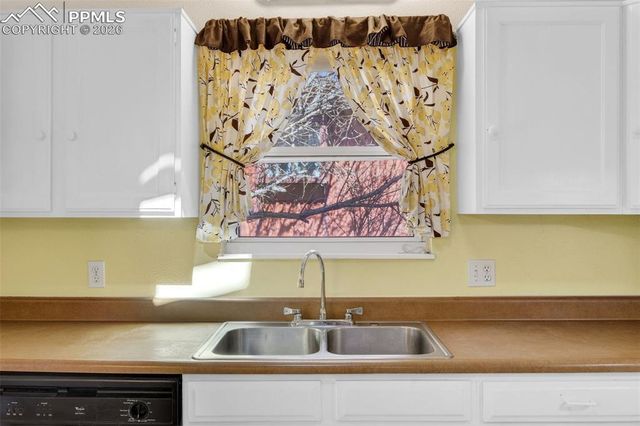 5840 Del Paz Drive, Colorado Springs, CO 80918