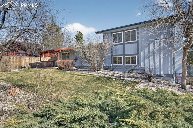 5840 Del Paz Drive, Colorado Springs, CO 80918