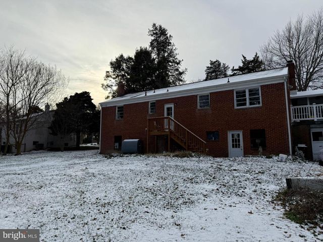 2807 CEDAR LN, Vienna, VA 22180