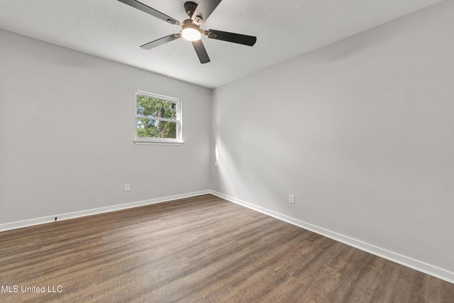 2230 Baywood Drive, Biloxi, MS 39532