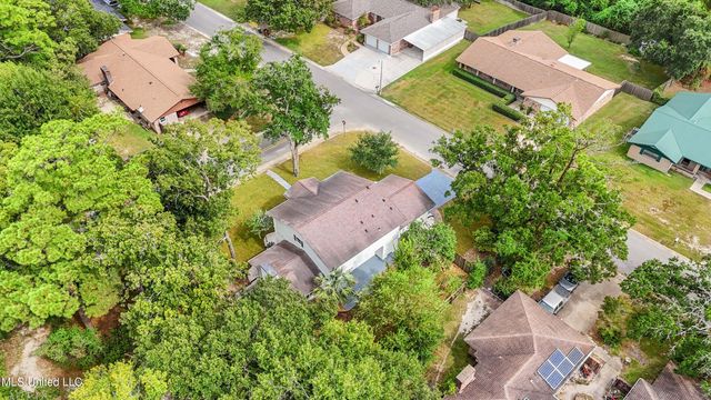2230 Baywood Drive, Biloxi, MS 39532