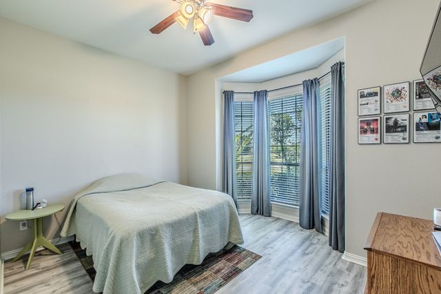 3133 Belmont Lane, Terrell, TX 75160