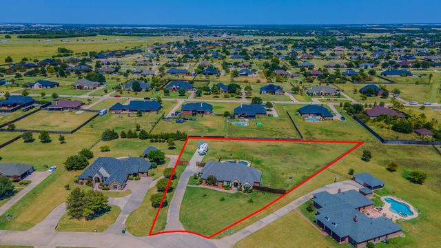3133 Belmont Lane, Terrell, TX 75160