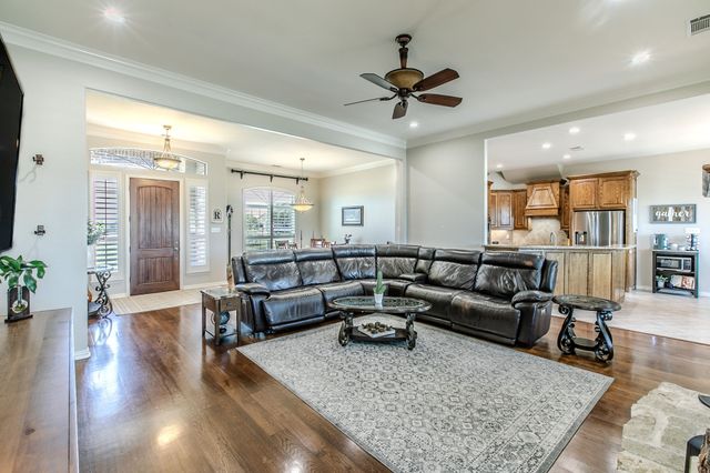 3133 Belmont Lane, Terrell, TX 75160
