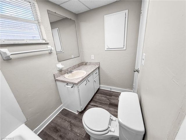 3744 Estelle AVE, Fort Myers, FL 33916