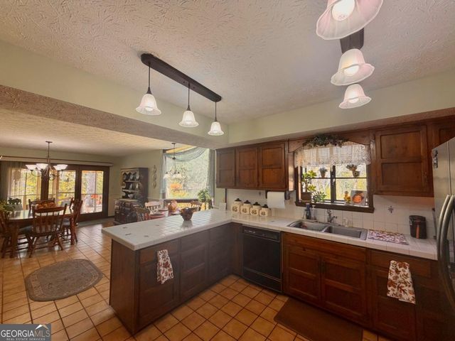 77 Jimmy Boatright Road, Hazlehurst, GA 31539