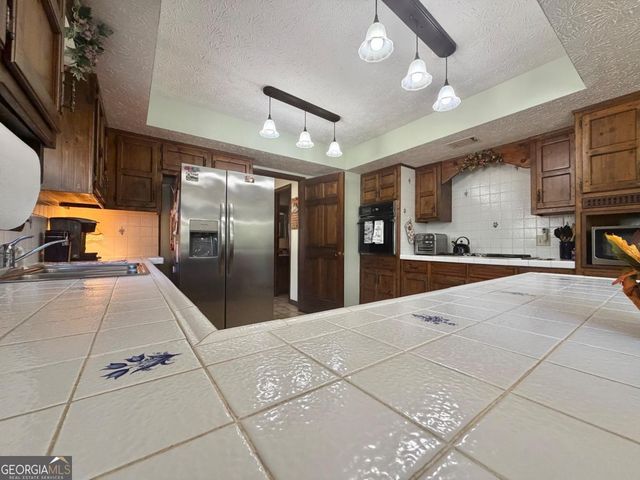 77 Jimmy Boatright Road, Hazlehurst, GA 31539