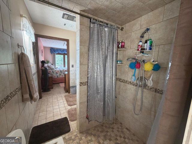 77 Jimmy Boatright Road, Hazlehurst, GA 31539