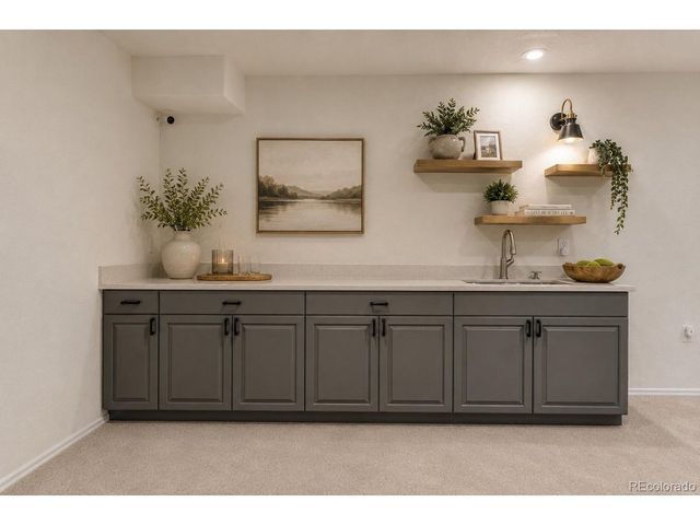8144 S Algonquian Cir, Aurora, CO 80016