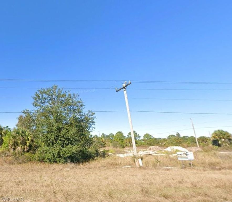 1011 Bell BLVD S, LEHIGH ACRES, FL 33974 — exterior
