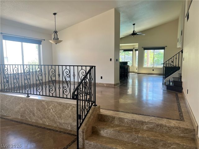8225 Woodland Prairie Avenue, Las Vegas, NV 89129