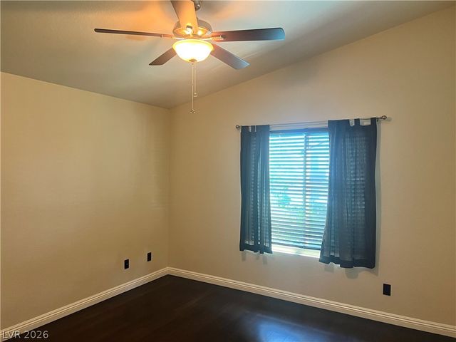 8225 Woodland Prairie Avenue, Las Vegas, NV 89129