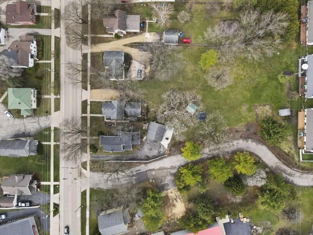 528 E Madison Avenue, Milton, WI 53563