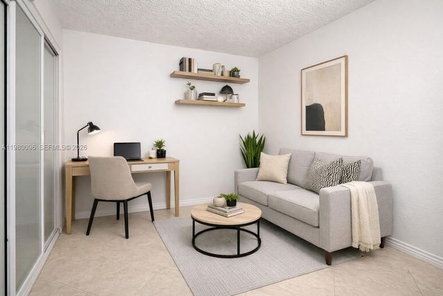 300 Bayview Dr 1107, Sunny Isles Beach, FL 33160