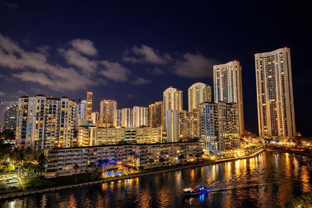 300 Bayview Dr 1107, Sunny Isles Beach, FL 33160