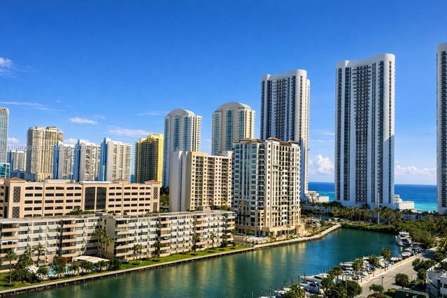 300 Bayview Dr 1107, Sunny Isles Beach, FL 33160