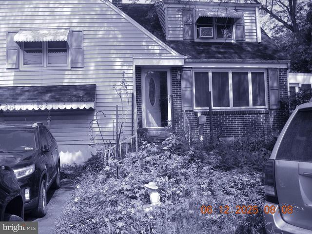 63 N MAIN ST, Quakertown, PA 18951