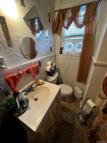 3 Balding Avenue, Poughkeepsie, NY 12601