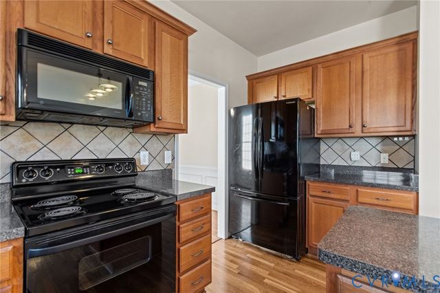 906 Green Garden Cir, Chester, VA 23836