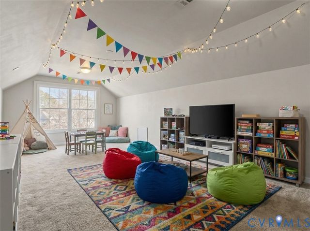 906 Green Garden Cir, Chester, VA 23836