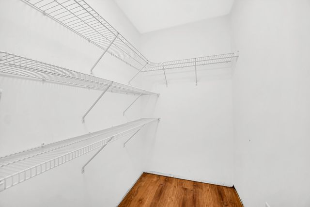 7210 E 97th Avenue, Crown Point, IN 46307