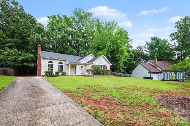 7925 Turquoise Drive, Charlotte, NC 28215