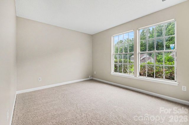 7925 Turquoise Drive, Charlotte, NC 28215