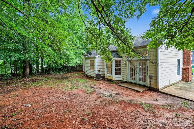 7925 Turquoise Drive, Charlotte, NC 28215