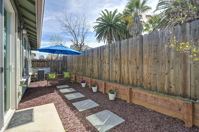 139 Clover Meadows Cir, Lincoln, CA 95648