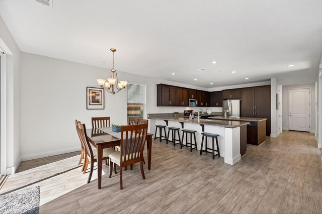 139 Clover Meadows Cir, Lincoln, CA 95648