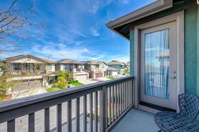 139 Clover Meadows Cir, Lincoln, CA 95648