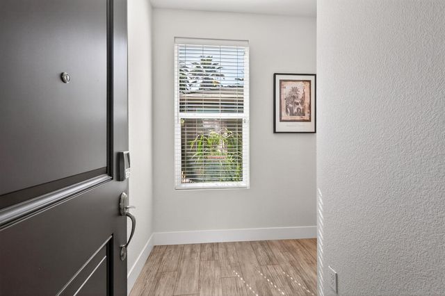 139 Clover Meadows Cir, Lincoln, CA 95648