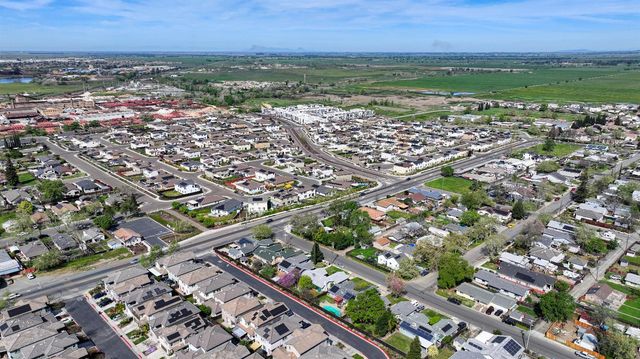 139 Clover Meadows Cir, Lincoln, CA 95648