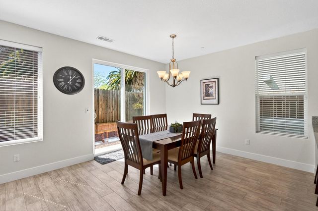 139 Clover Meadows Cir, Lincoln, CA 95648