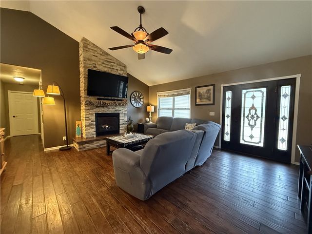 2100 Page Lane, Harrison, AR 72601