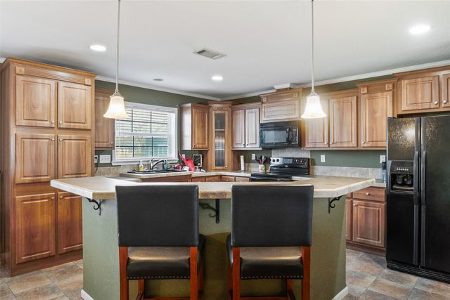 89 Park Lane, Gainesville, TX 76240