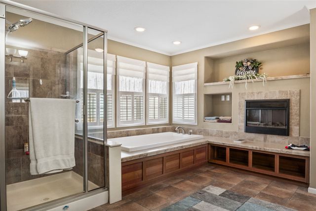 89 Park Lane, Gainesville, TX 76240