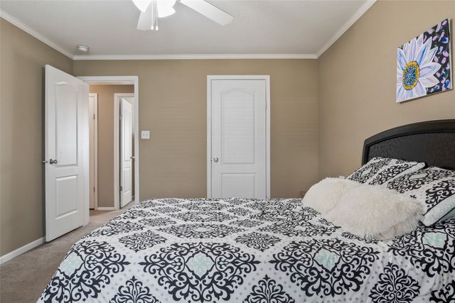 89 Park Lane, Gainesville, TX 76240