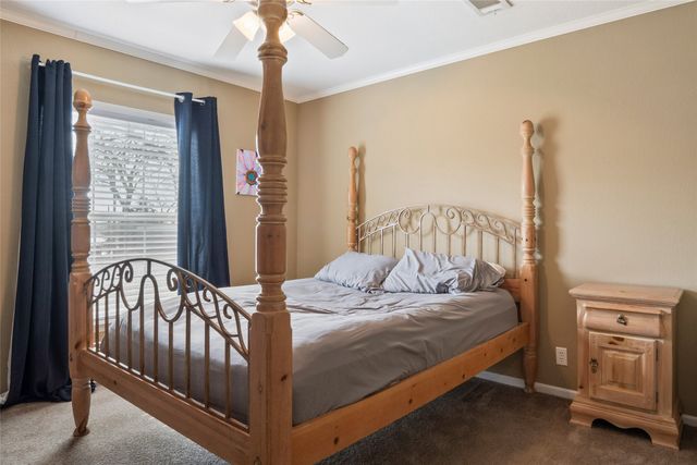 89 Park Lane, Gainesville, TX 76240