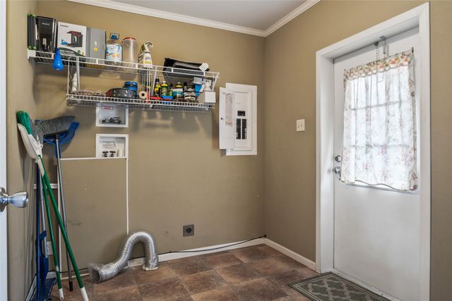 89 Park Lane, Gainesville, TX 76240