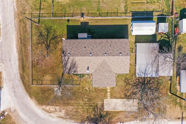 89 Park Lane, Gainesville, TX 76240