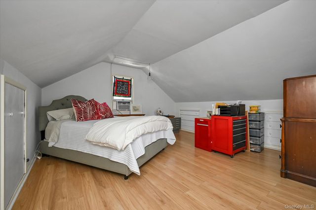 236-11 Seward Avenue, Bellerose Manor, NY 11427