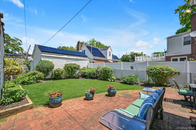 236-11 Seward Avenue, Bellerose Manor, NY 11427