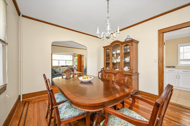 236-11 Seward Avenue, Bellerose Manor, NY 11427
