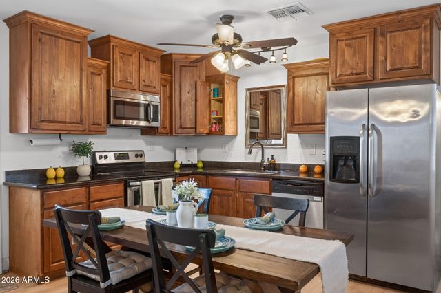 10425 E BOISE Street, Apache Junction, AZ 85120