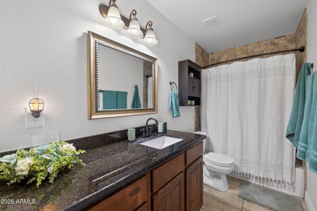 10425 E BOISE Street, Apache Junction, AZ 85120
