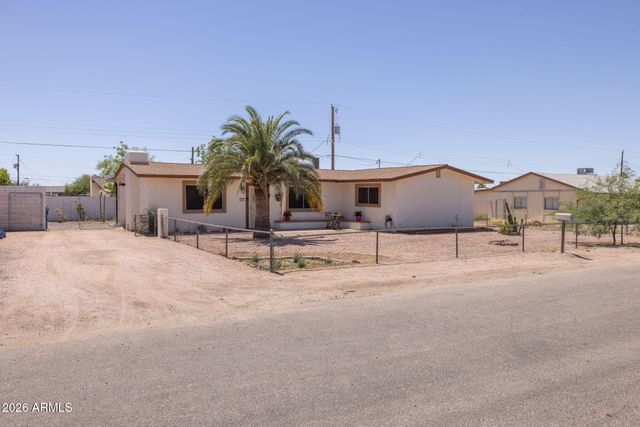 10425 E BOISE Street, Apache Junction, AZ 85120
