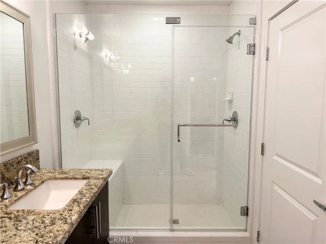 21 Gramercy 416, Irvine, CA 92612