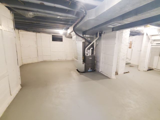 724 20th Avenue, East Moline, IL 61244